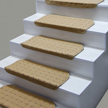 Bej Noktalı Kare Kesim Bukle Halıdan Demonte Basamak Paspası